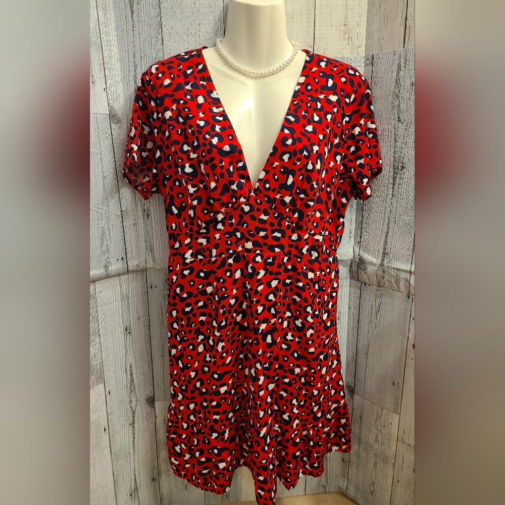 Ecowish V-Neck Dress, Red/Leopard Print, Size L